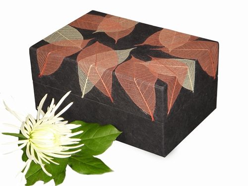 memory-chest-insert-autumn-leaves-103